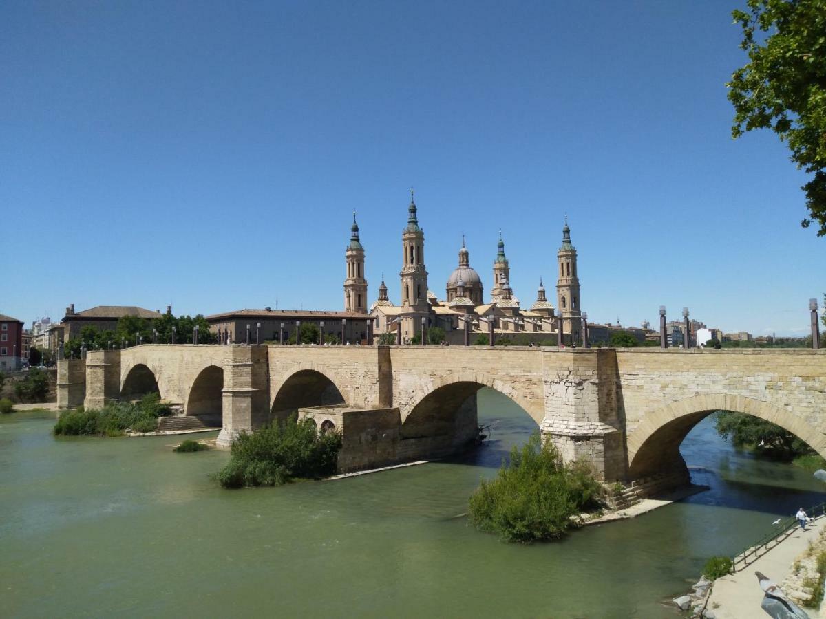 Acojedor Piso A Metros Del Pilar Y Plaza Espana Zaragoza Bagian luar foto